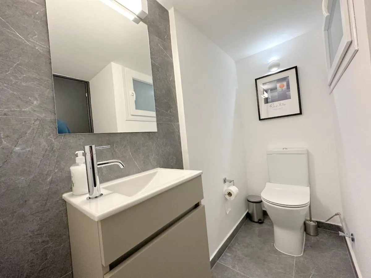 Apartment City Rendezvous 3 Bedroom Flat Larnaca